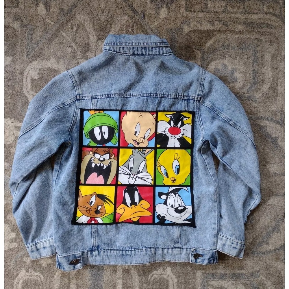 Looney Tunes Women's Size Small  Denim Jean Jacket Bugs Taz Tweety Porky Marvin